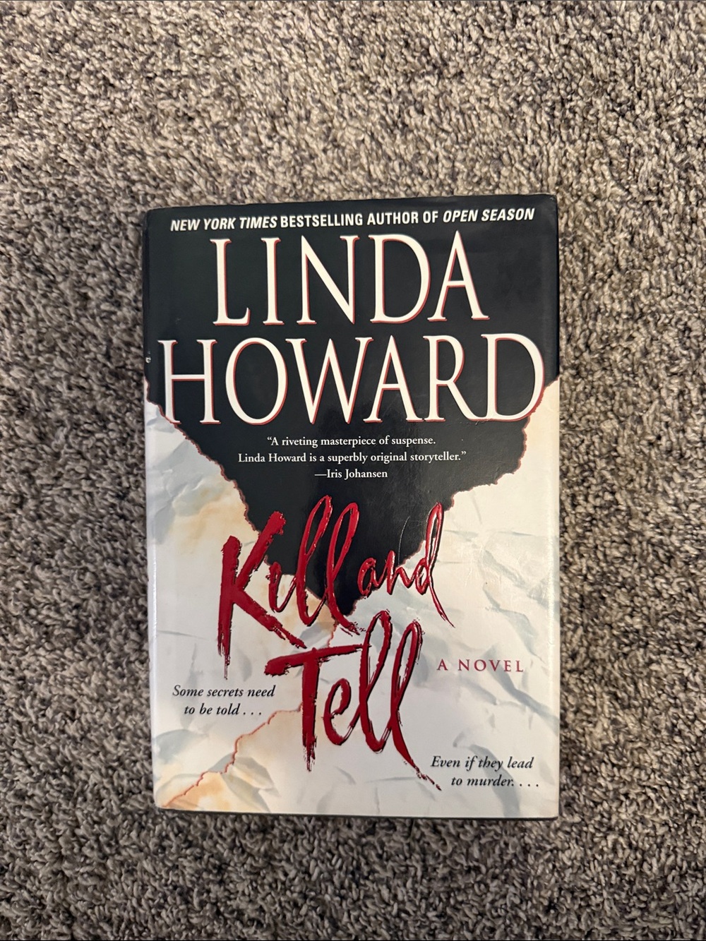 Linda Howard "Kill and Tell" Hardcover Novel - Black, White, Red
